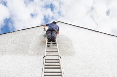 Peinture extérieure à Quelaines-Saint-Gault — façades et ravalement
